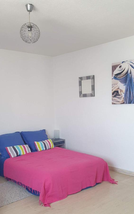 Studios à Golfe juan Extérieur photo